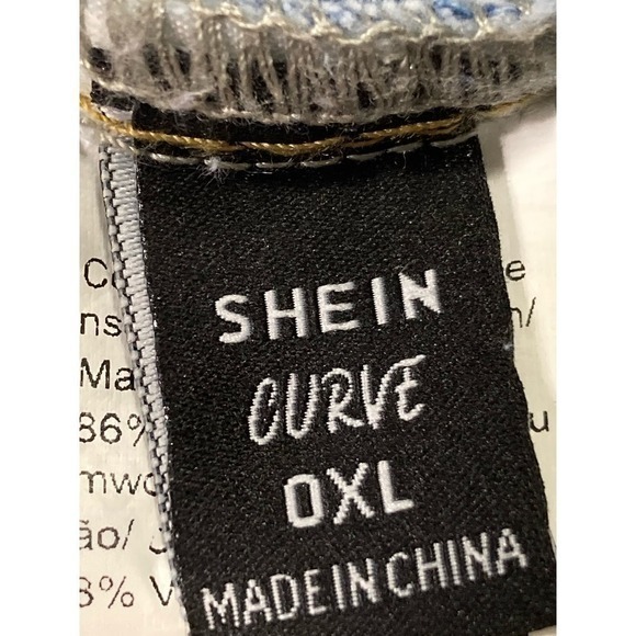 Shein Curve Pants Distressed Denim‎ Blue Ripped Knees Flower Butterfly Pockets - Picture 4 of 9